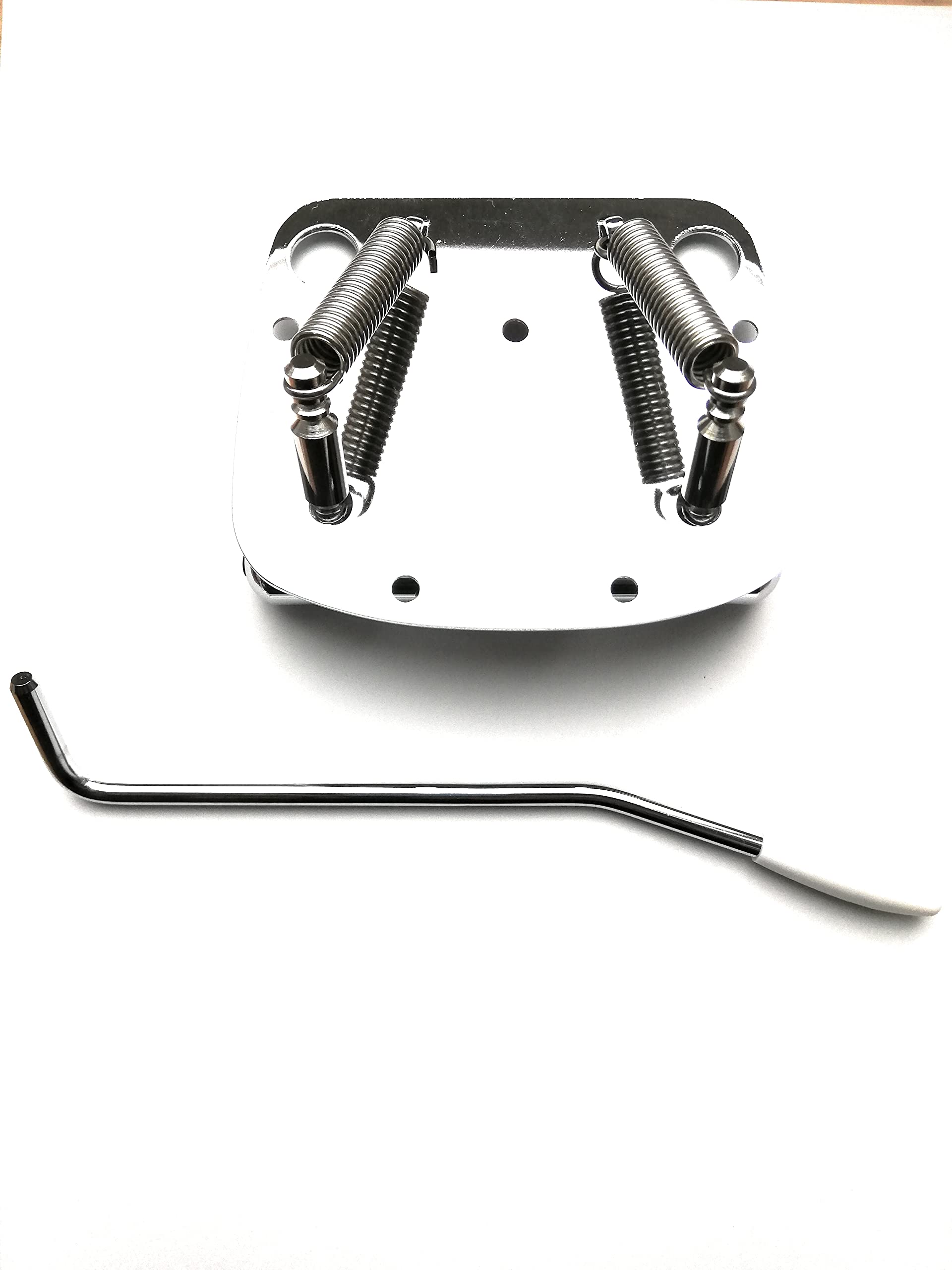 Amazon | MG Tremolo set ムスタング用トレモロセット | エレキギター